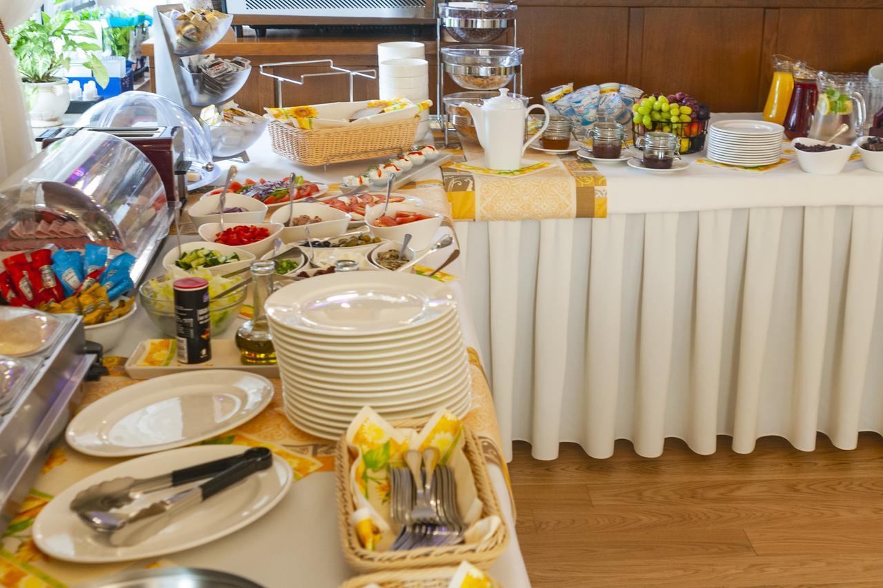 Hotel - Restauracja Platan Sędziszów Małopolski Eksteriør billede