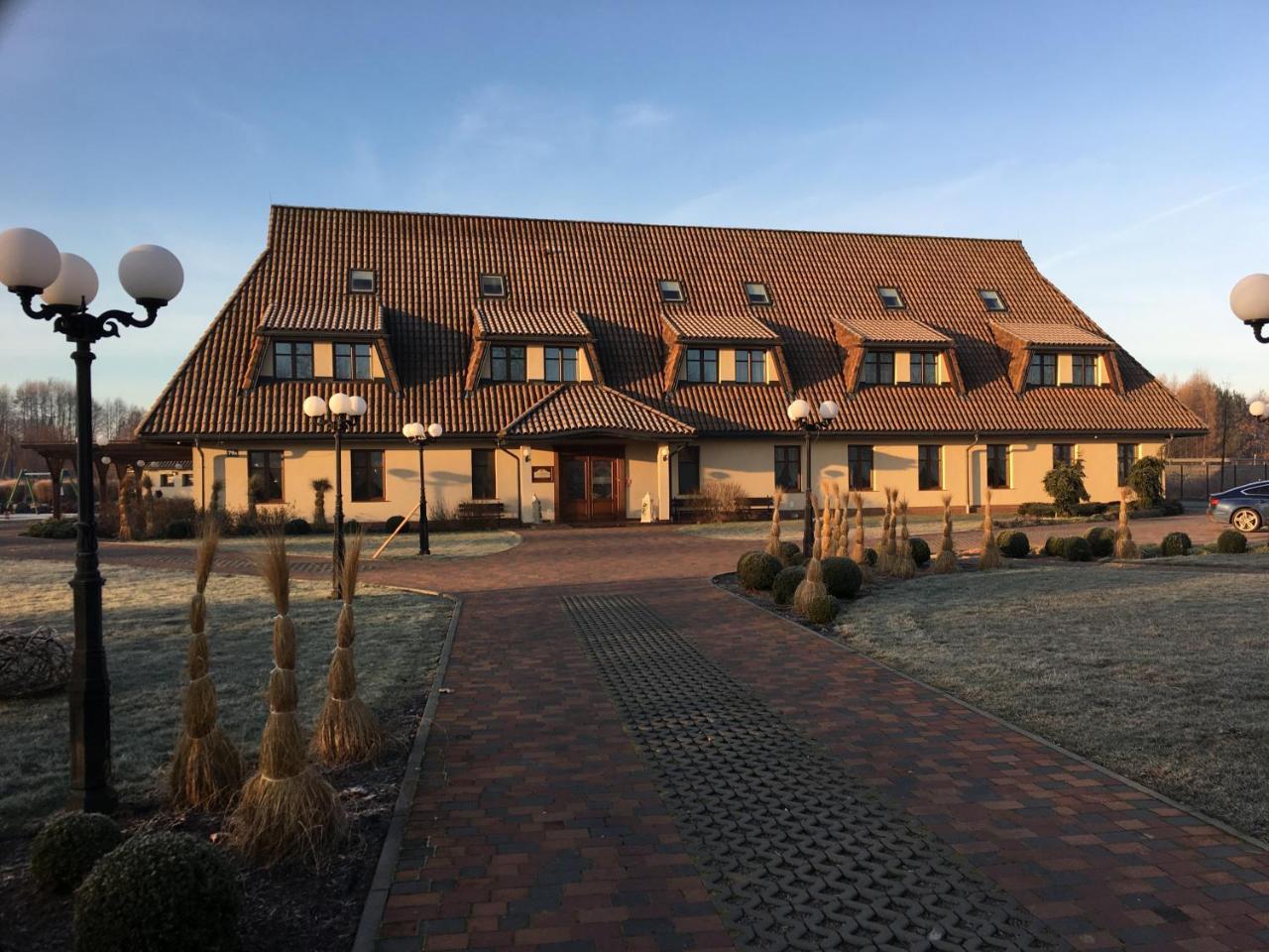 Hotel - Restauracja Platan Sędziszów Małopolski Eksteriør billede